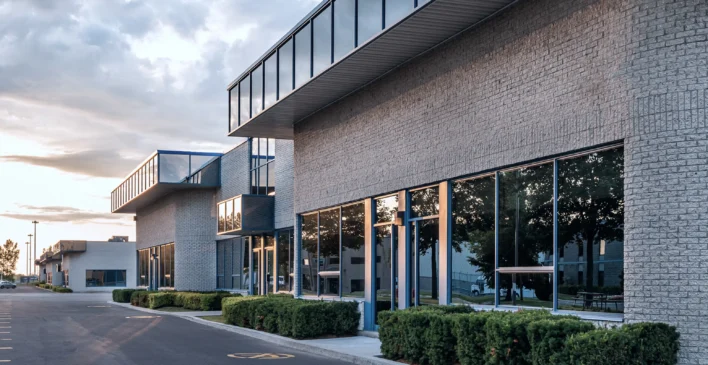 Banner Group Commercial@2x